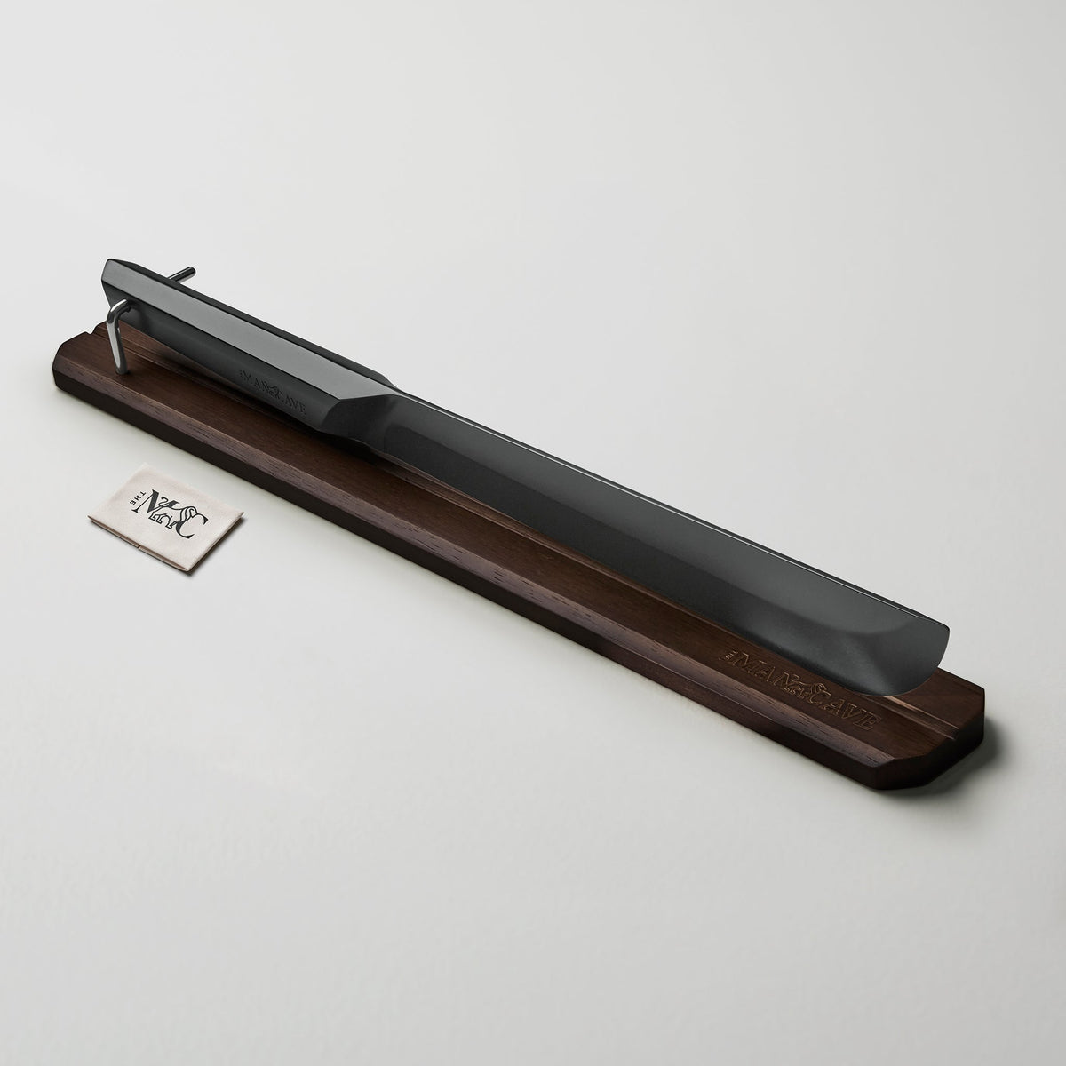Royal Champagne Saber – Limited Edition (Black)